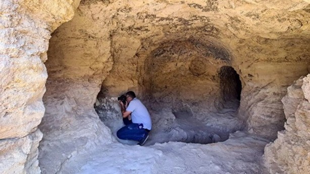 Foto - Karadeniz'de benzeri görülmemiş keşif! Toprağı kazdıkça yenisi çıkıyor!