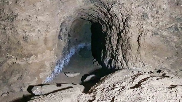 Foto - Karadeniz'de benzeri görülmemiş keşif! Toprağı kazdıkça yenisi çıkıyor!