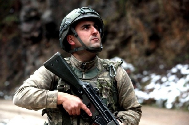 Foto - Karadeniz'de hainlere göz açtırmıyorlar!