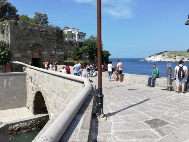 Karadeniz'e ayrı bir güzellik katıyor: Kemere Köprüsü