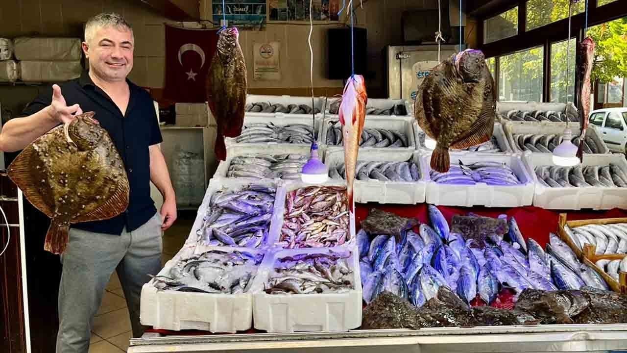Foto - Karadeniz’in lezzeti kalkan tezgaha indi: Kilogramı 1000 liradan satılıyor