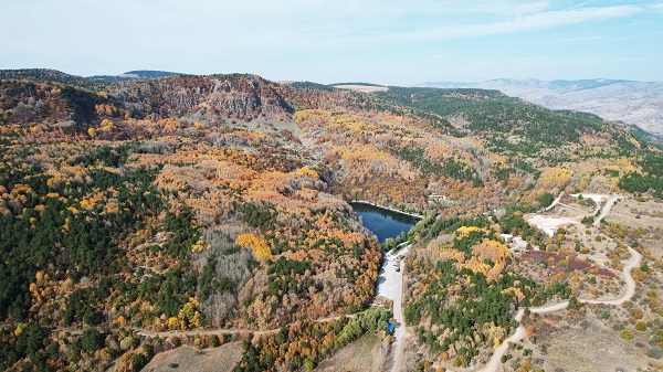 Foto - Karagöl Tabiat Parkı'nda sonbahar güzelliği