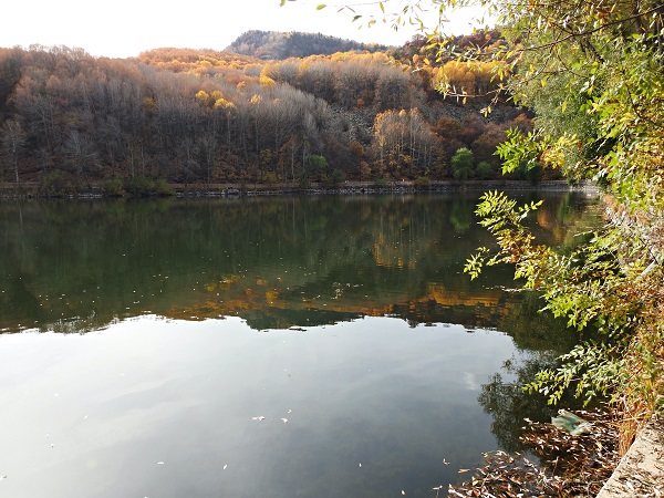 Foto - Karagöl Tabiat Parkı'nda sonbahar güzelliği