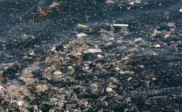 Foto - Karaköy’de tepki çeken manzara! Vatandaşlar gözlerine inanamadı