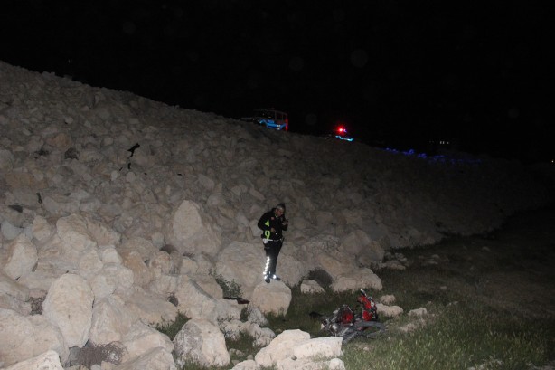 Foto - Karaman’da şarampole uçan motosiklet sürücüsü hayatını kaybetti