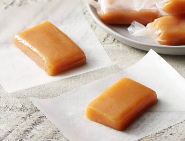 Foto - Karamel tarifi || Nişastalı karamel nasıl yapılır? Ölçülü malzemeli karamel sos tarifi