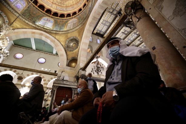 Foto - Kudüs'teki Müslümanlar Mescid-i Aksa'ya akın etti
