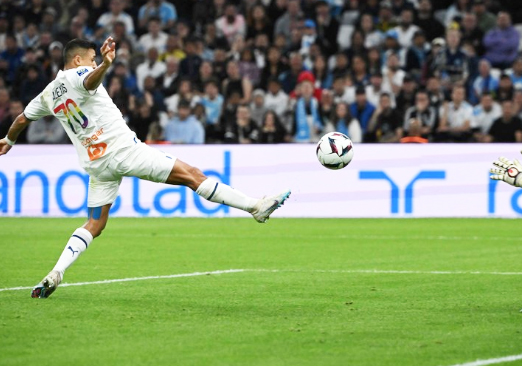 Foto - Karar çıktı! Transferi böyle duyurdular: Şampiyonluğa koşan Cim-Bom'dan dev adım...