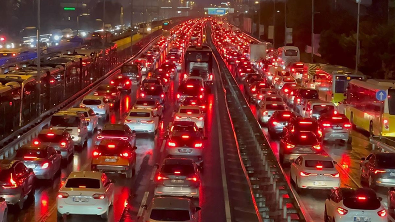 Foto - Karar kesinleşti! Bu plakalı araçlar artık ekstra para ödeyecek