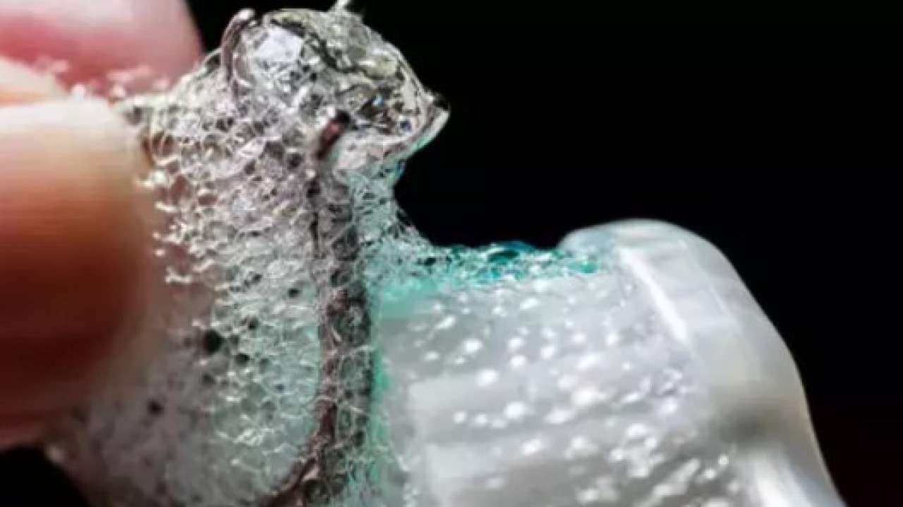 Foto - Kararan altını parlatmanın en kolay yolu: Bu yöntem çok işe yarıyor