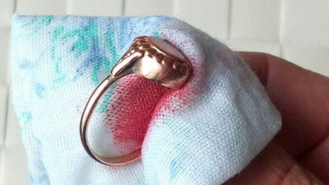 Foto - Kararan altını parlatmanın en kolay yolu: Bu yöntem çok işe yarıyor