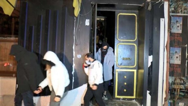 Foto - Karartılmış camlar ele verdi! Böyle yakalandılar