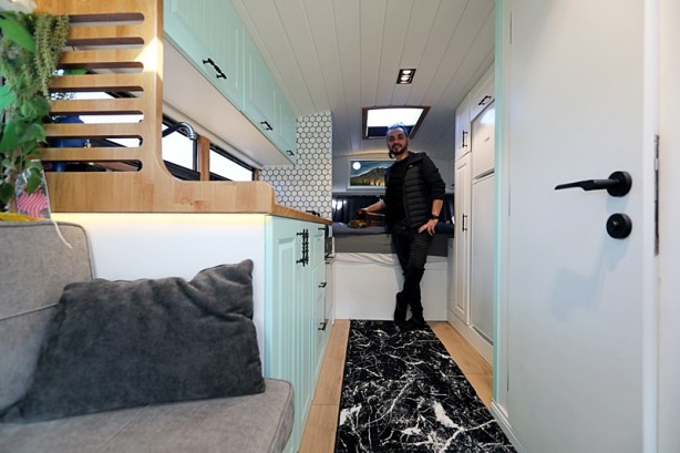 Foto - Karavana çevirdi! "School bus" ile 15 bin kilometre yol kat edecek