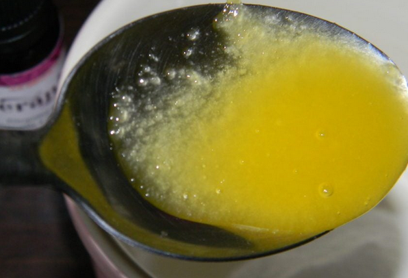 Foto - Karbonat kullanın ve 10 yaş gençleşin: Saç, cilt, akne temizliğinin bir numaralı olanı! Yapmayan bin pişman olacak