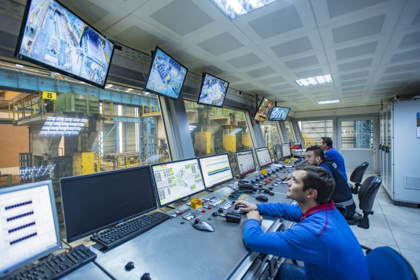 Foto - KARDEMİR, 86 yıldır ekonomiye değer katıyor! Aralıksız hizmet...