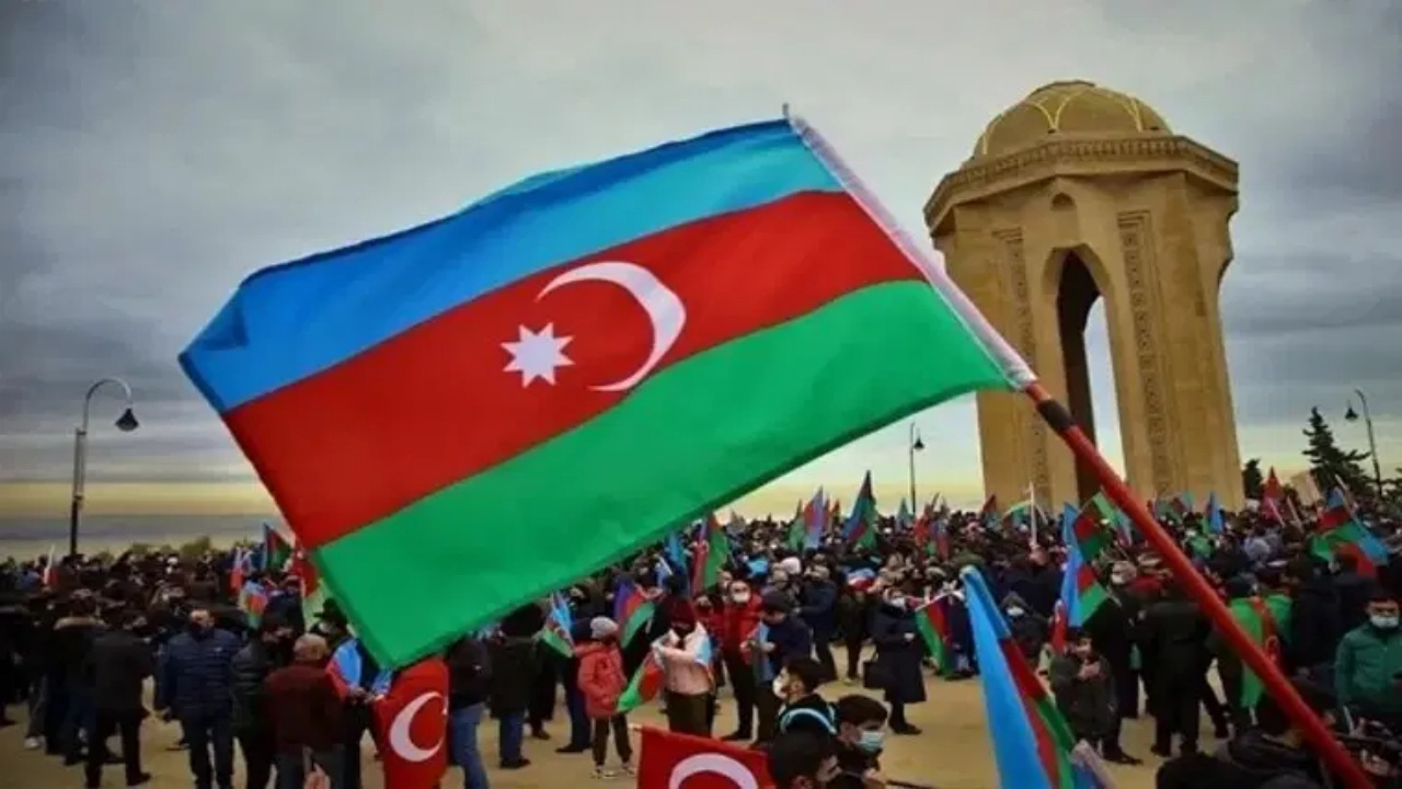 Kardeş Azerbaycan’ı çılgına çeviren karar! "Kabul edilemez" diyerek apar topar nota verdiler