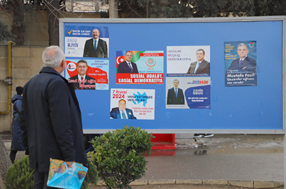 Foto - Kardeş ülke Azerbaycan SANDIK BAŞINDA! Cumhurbaşkanı seçimi için oy verme işlemi başladı