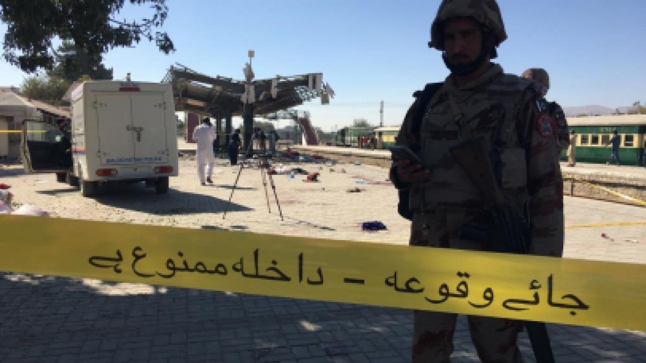 Foto - Kardeş ülke Pakistan'dan kahreden haber! Çok sayıda ölü var