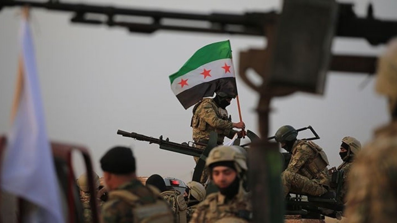 Foto - Suriye ordusundan korkutan haber: Tamı tamına 500 asker...