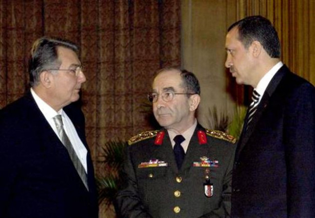Foto - Kare kare AK Parti ve Erdoğan