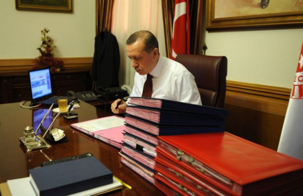 Foto - Kare kare AK Parti ve Erdoğan