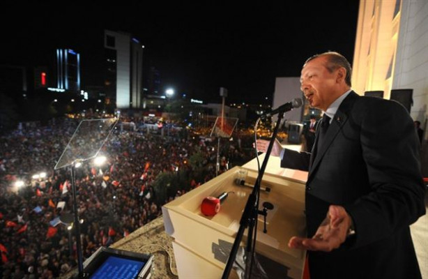 Foto - Kare kare AK Parti ve Erdoğan