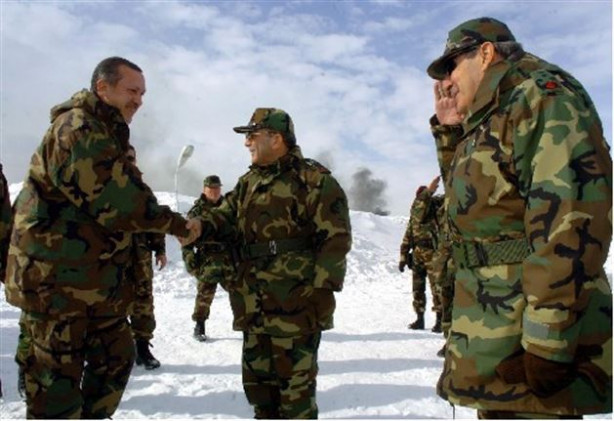 Foto - Kare kare AK Parti ve Erdoğan