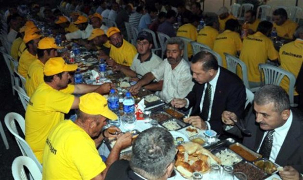 Foto - Kare kare AK Parti ve Erdoğan