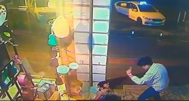 Foto - Kare kare dehşet! Kız arkadaşına dokunduğunu iddia ettiği yaşlı adamı döve döve öldürdü