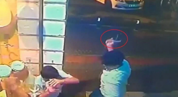 Foto - Kare kare dehşet! Kız arkadaşına dokunduğunu iddia ettiği yaşlı adamı döve döve öldürdü