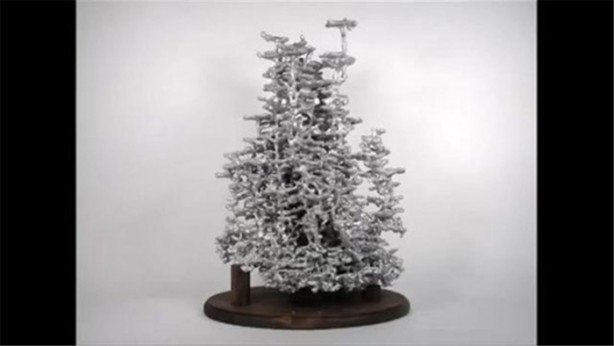 Foto - Karınca yuvasına erimiş alüminyum döktüler