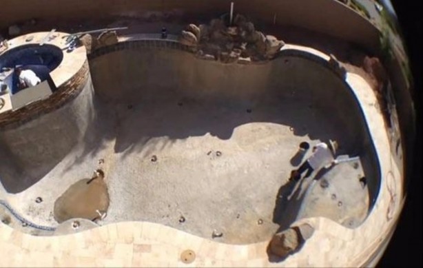 Foto - Karısı evde yokken öyle bir şey yaptı ki!