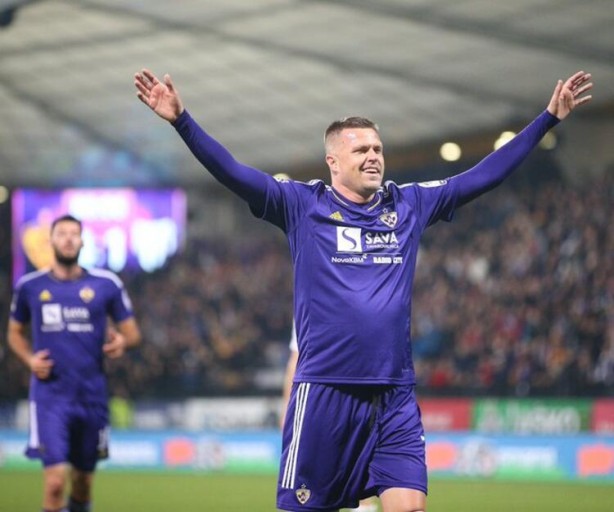 Foto - Karısı tarafından aldatılmıştı! Depresyona giren ünlü futbolcudan sevindiren haber