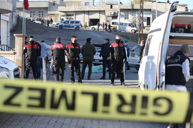 Foto - Karısını katleden kişi intihar etti