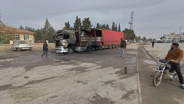 Foto - Karkamış'a 7 roket düştü