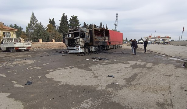 Foto - Karkamış'a 7 roket düştü