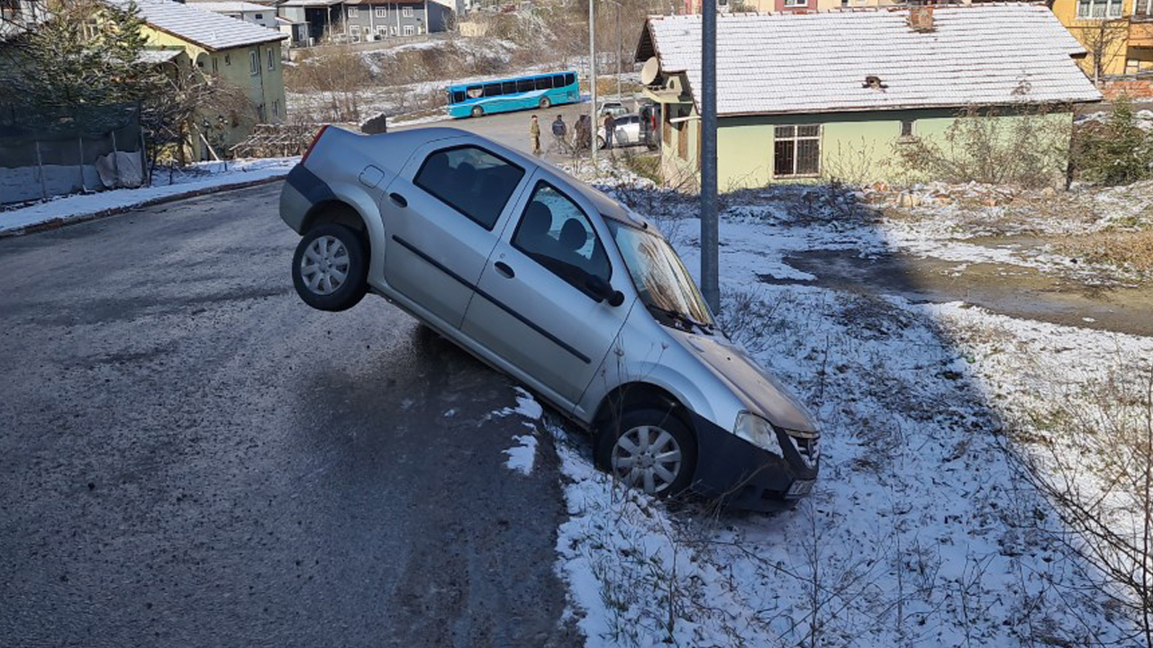 Karlı ve buzlu yollarda araç kullanma rehberi! Güvenli yolculuk için hayat kurtaran öneriler!