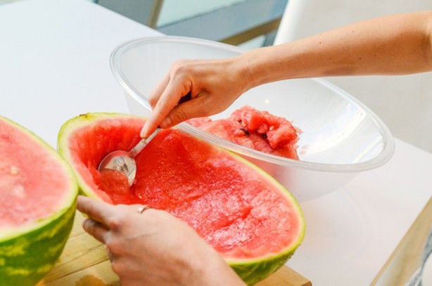 Foto - Karpuz kabuğunda jöle dilimleri