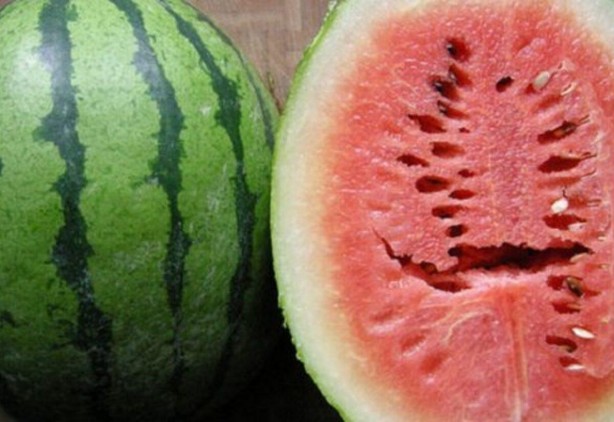 Foto - Karpuzdaki tehlike! Böyle görünüyorsa sakın yemeyin