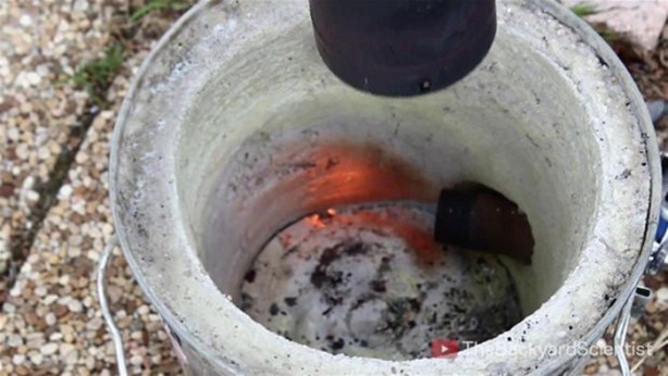 Foto - Karpuzun içine erimiş alüminyum dökülürse...