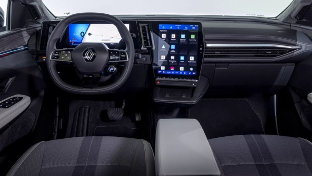 Foto - Karşınızda 2024 yılının otomobili: "Scenıc E-Tech Yüzde 100 Elektrikli" Rekor menzile sahip! İşler kızışıyor! 