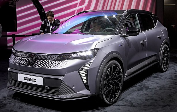 Foto - Karşınızda 2024 yılının otomobili: "Scenıc E-Tech Yüzde 100 Elektrikli" Rekor menzile sahip! İşler kızışıyor! 