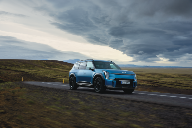 Foto - Karşınızda dünyanın en iyi otomobili! Türkiye pazarında hayranlık uyandıran 7 koltuklu dev SUV! Yalnızca mart ayında dört ödül kazandı!