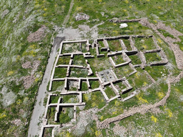 Foto - Kars’ta toprak altındaki tarih gün yüzüne çıkarılıyor