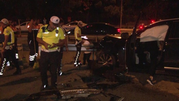 Foto - Kartal'da 5 aracın karıştığı zincirleme kazada 1 kişi yaralandı