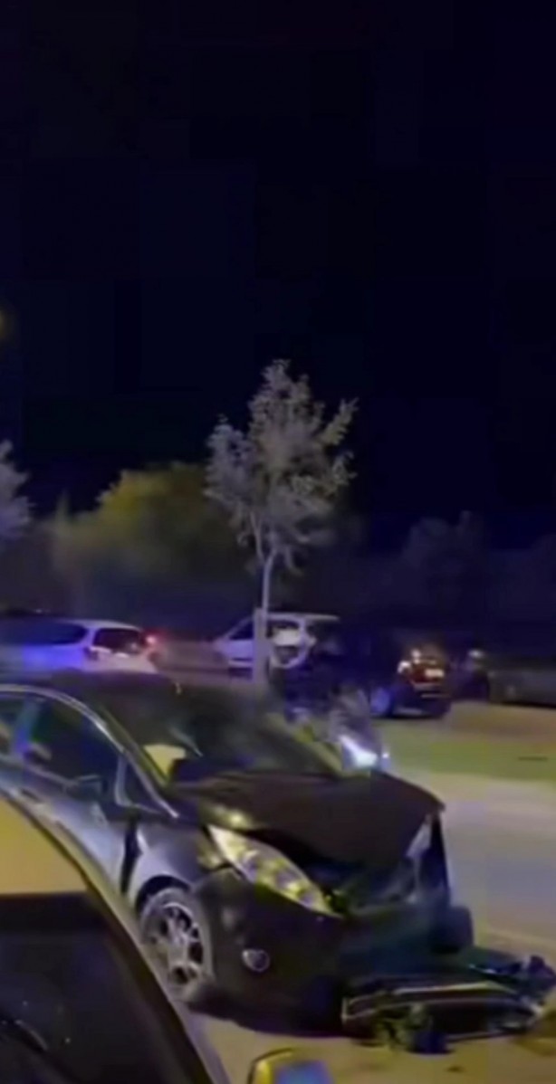 Kartal'da refüjü aşan araç karşı yönden gelen araçla çarpıştı