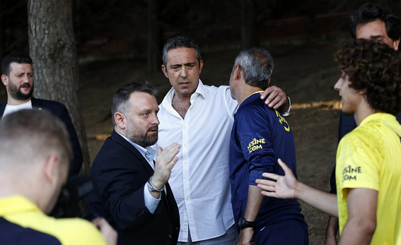 Foto - Kartal'ın Ali Koç ile arasındaki görüşmeyle ilgili o iddia ortalığı karıştırdı! Artık yetmedi mi sayın hocam?