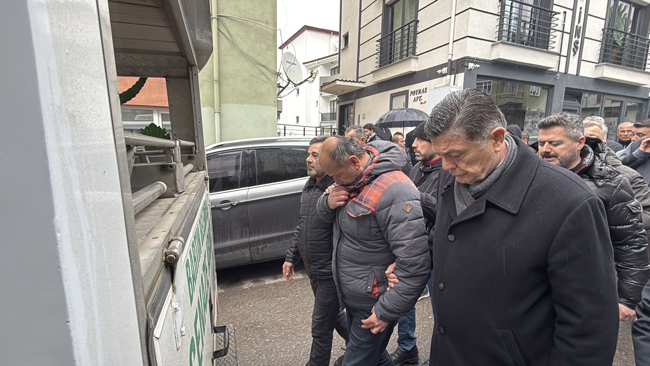 Foto - Kartalkaya Faciasında 12. Kattan Atlayan Genç Kız Hayatını Kaybetti