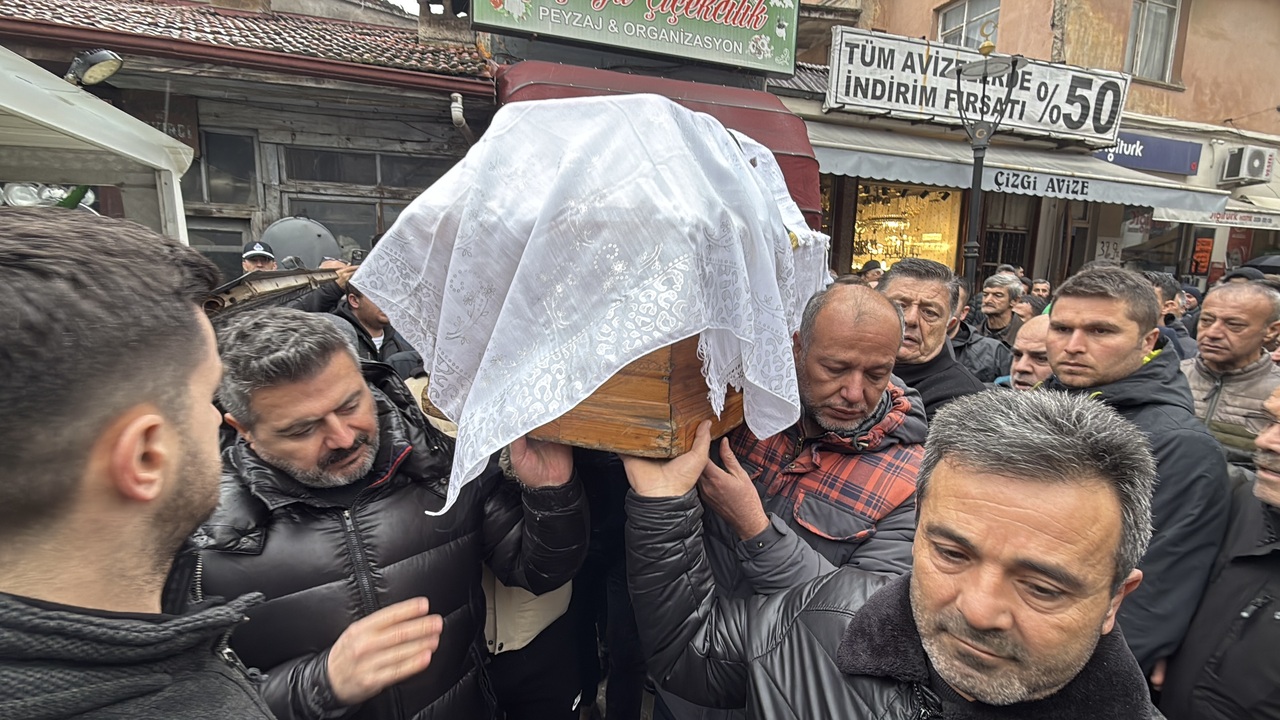 Foto - Kartalkaya Faciasında 12. Kattan Atlayan Genç Kız Hayatını Kaybetti