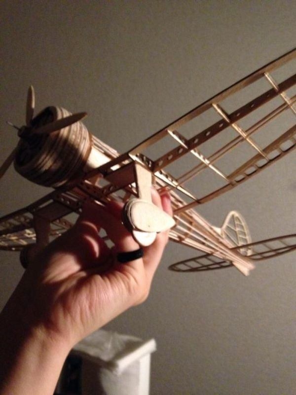 Foto - Kartondan öyle şeyler yaptı ki